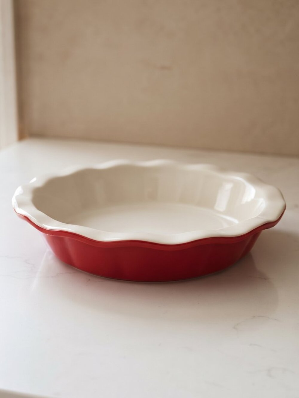 Crofton Vintage Red White Stoneware Scalloped Pie Dish Pie Lovers 9.1in Bakeware